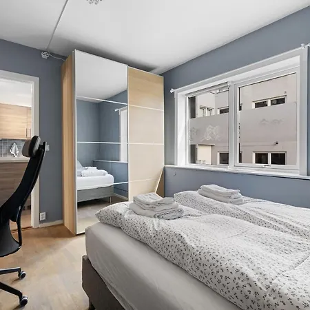 Apartment Modern - Work Friendly - Quiet Area