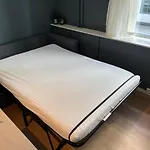Apartment Modern - Work Friendly - Quiet Area *